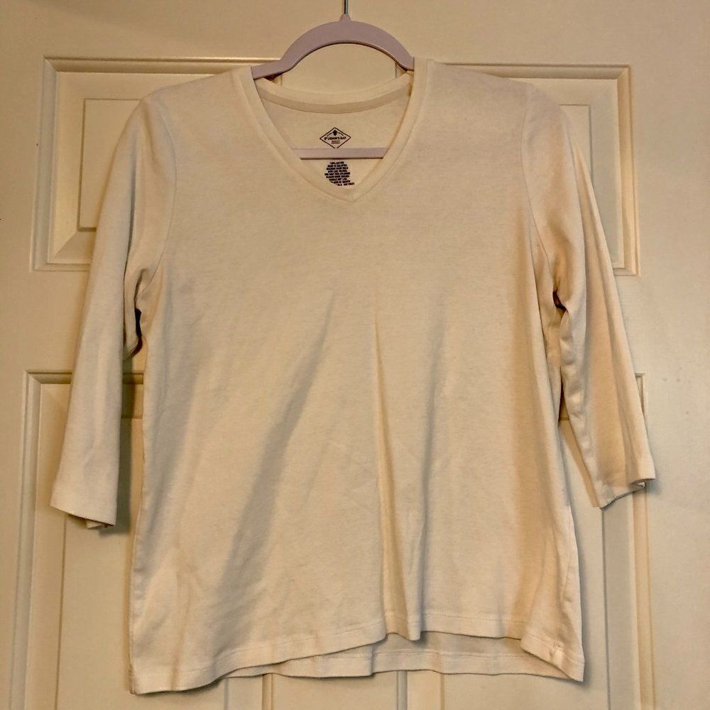St. John's Bay White V-neck Shirt, Size PL